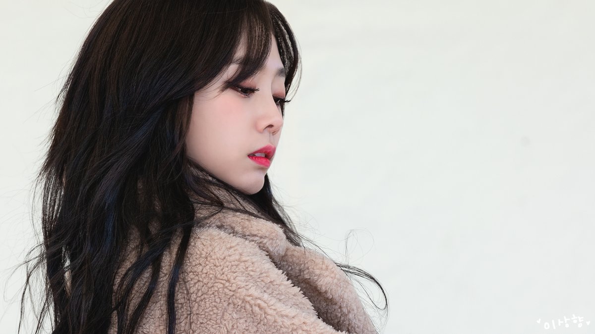 러블리즈 눈큰애 서지수