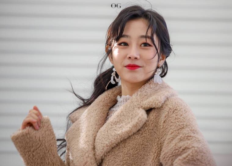 러블리즈 눈큰애 서지수