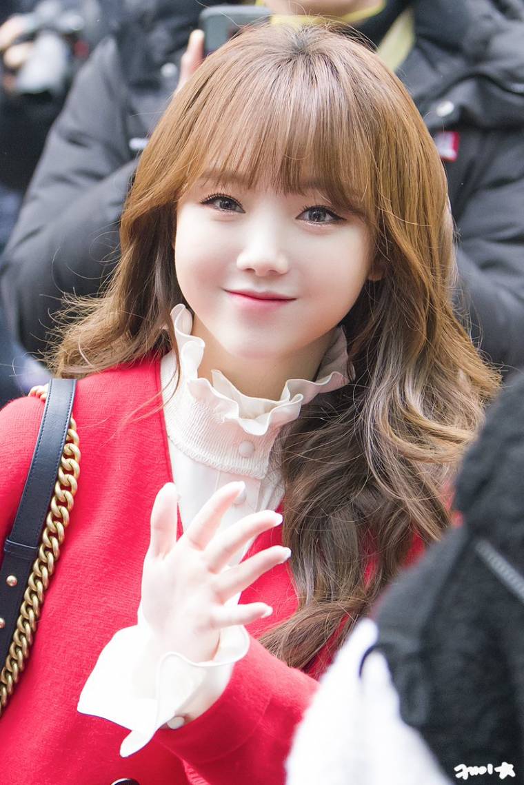 러블리즈 출근케이 김지연