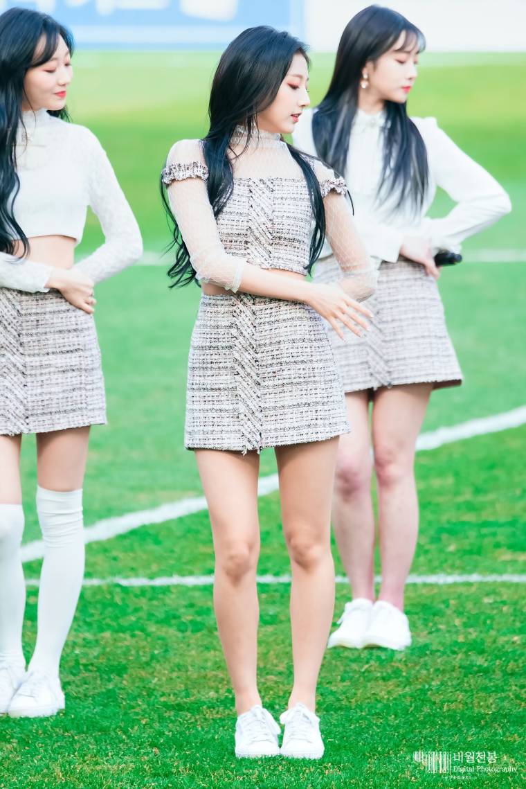 Lovelyz(러블리즈) 정예인 @190309 대구 FC
