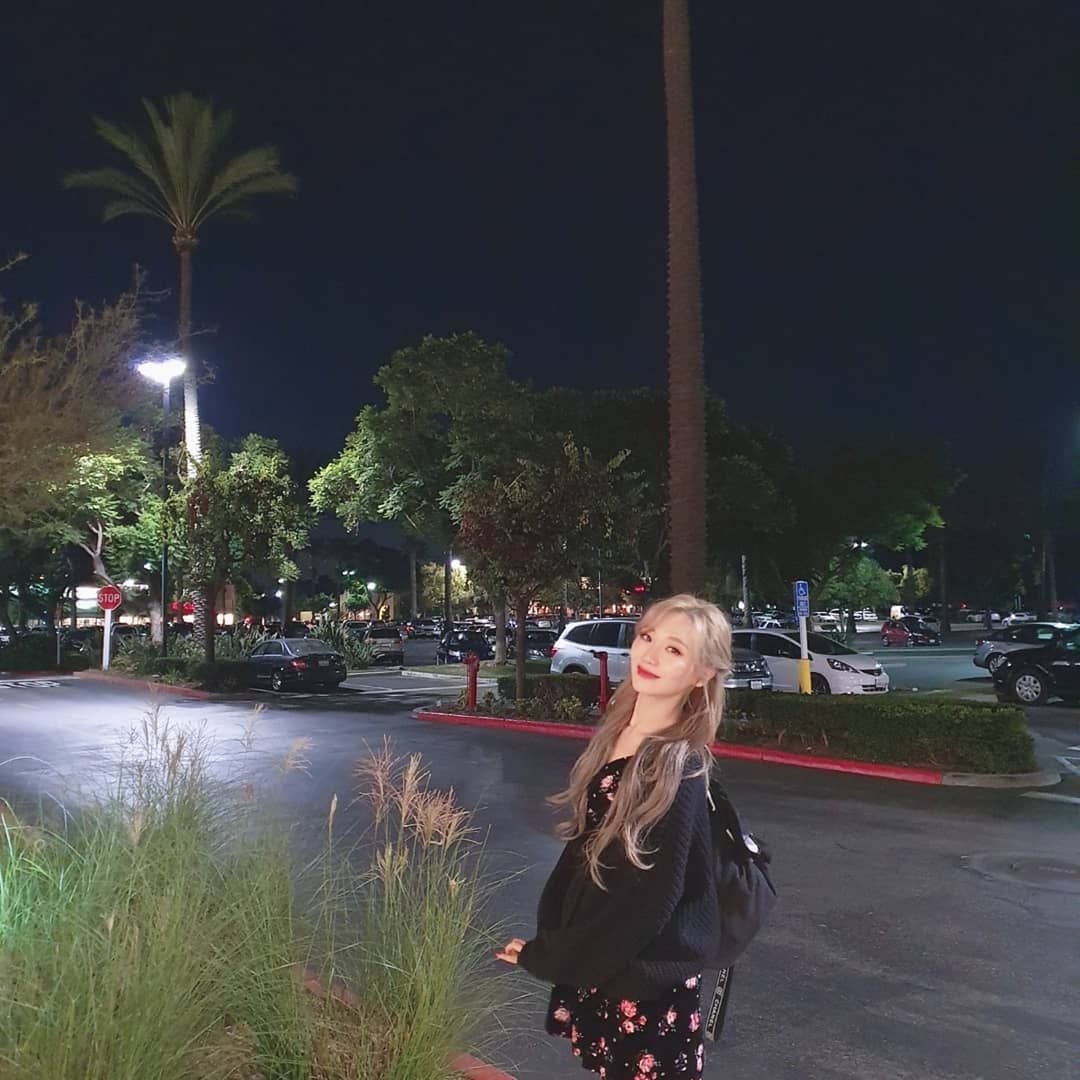 LA에서.. 러블리즈 류수정.jpg