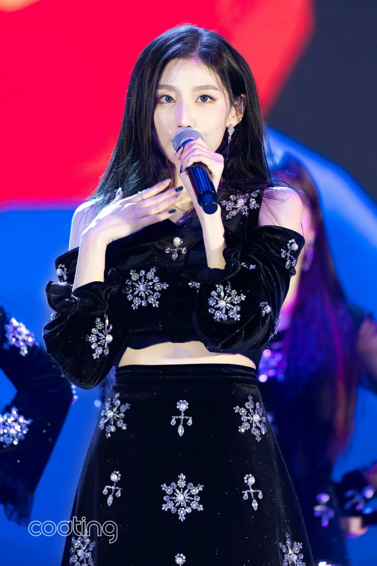 러블리즈 블랙고란 정예인 (191124 부산 시민음악회)