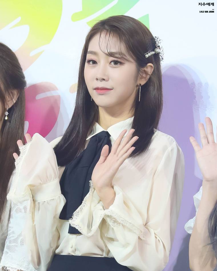러블리즈 모닝 서지수.jpg