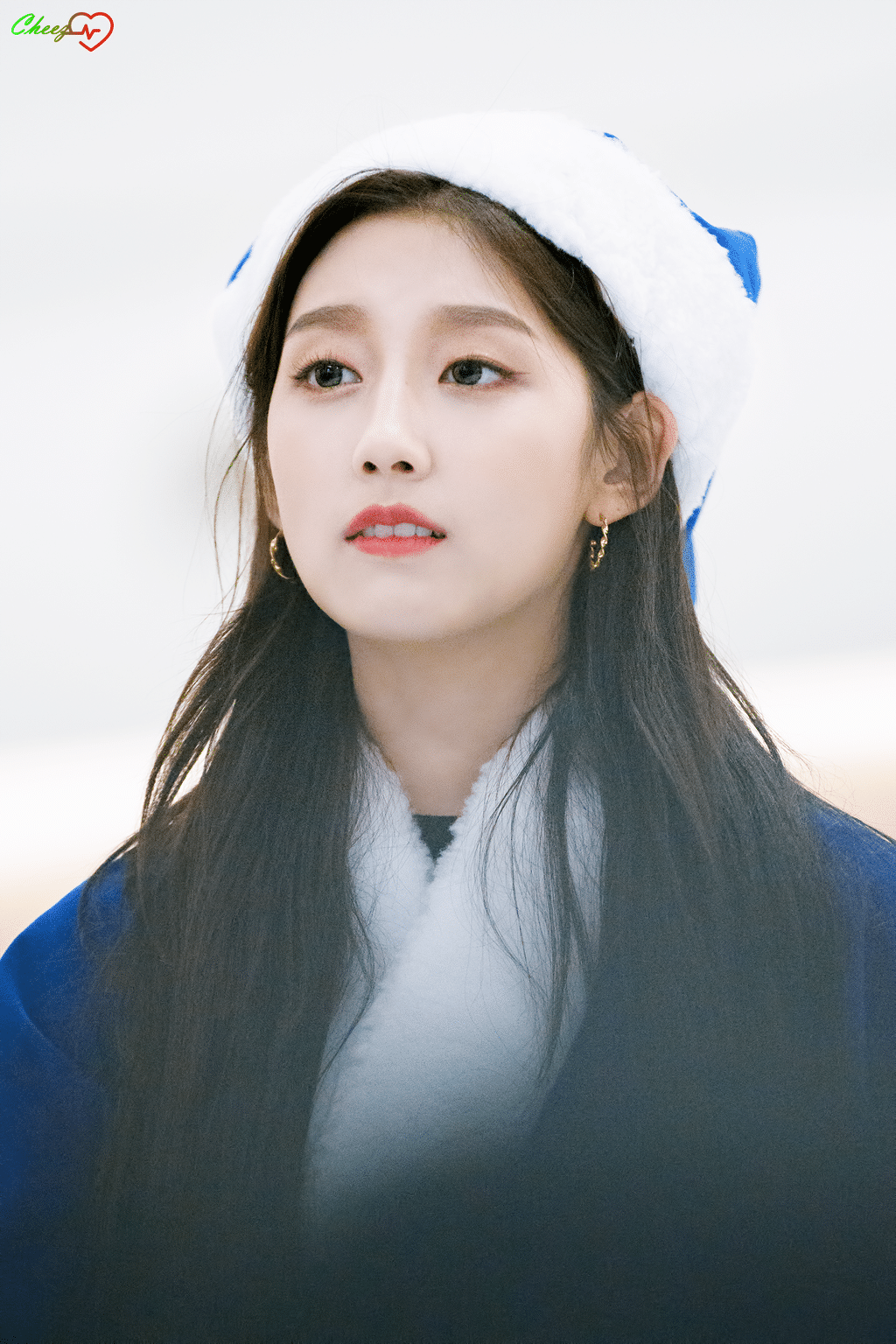 #러블리즈 파란산타 막내 정예인