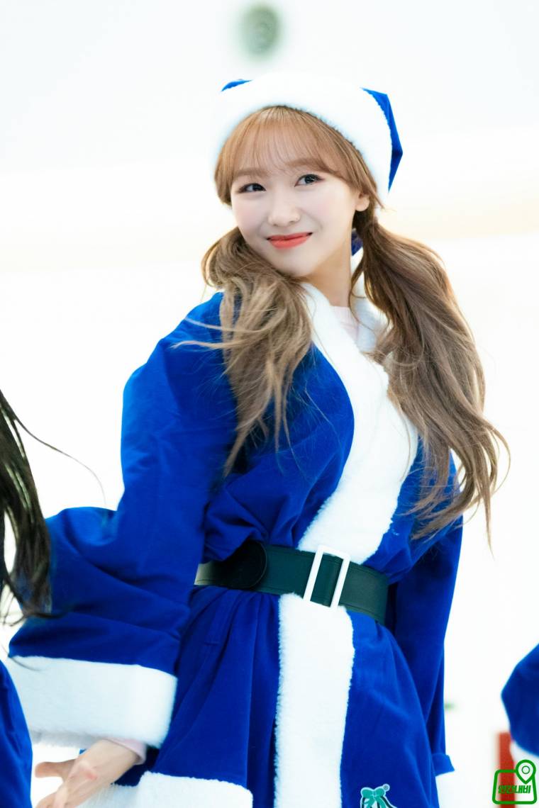 #러블리즈 파란 산타 #류수정