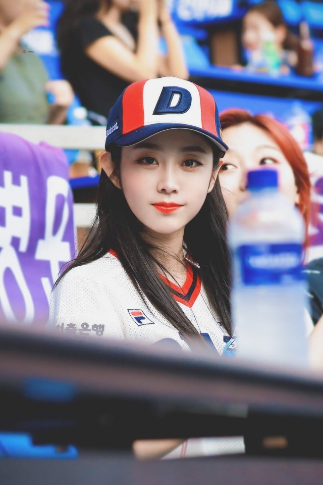 두산 서지수.jpg (feat.서지수_실물_놀람)