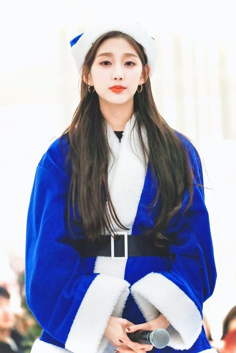 #러블리즈 파란산타 막내 정예인