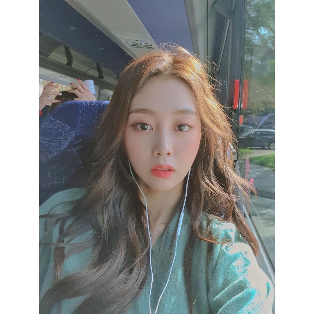 러블리즈 지수.insta (러블리즈 5주년)