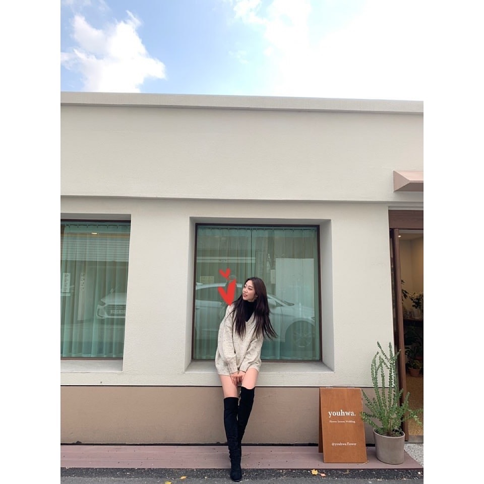 러블리즈 지수.insta (전주여행)