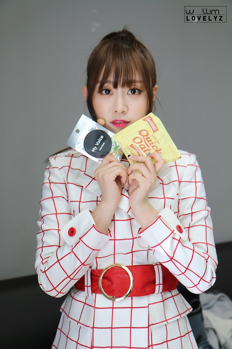 러블리즈 모닝 지수.jpgif