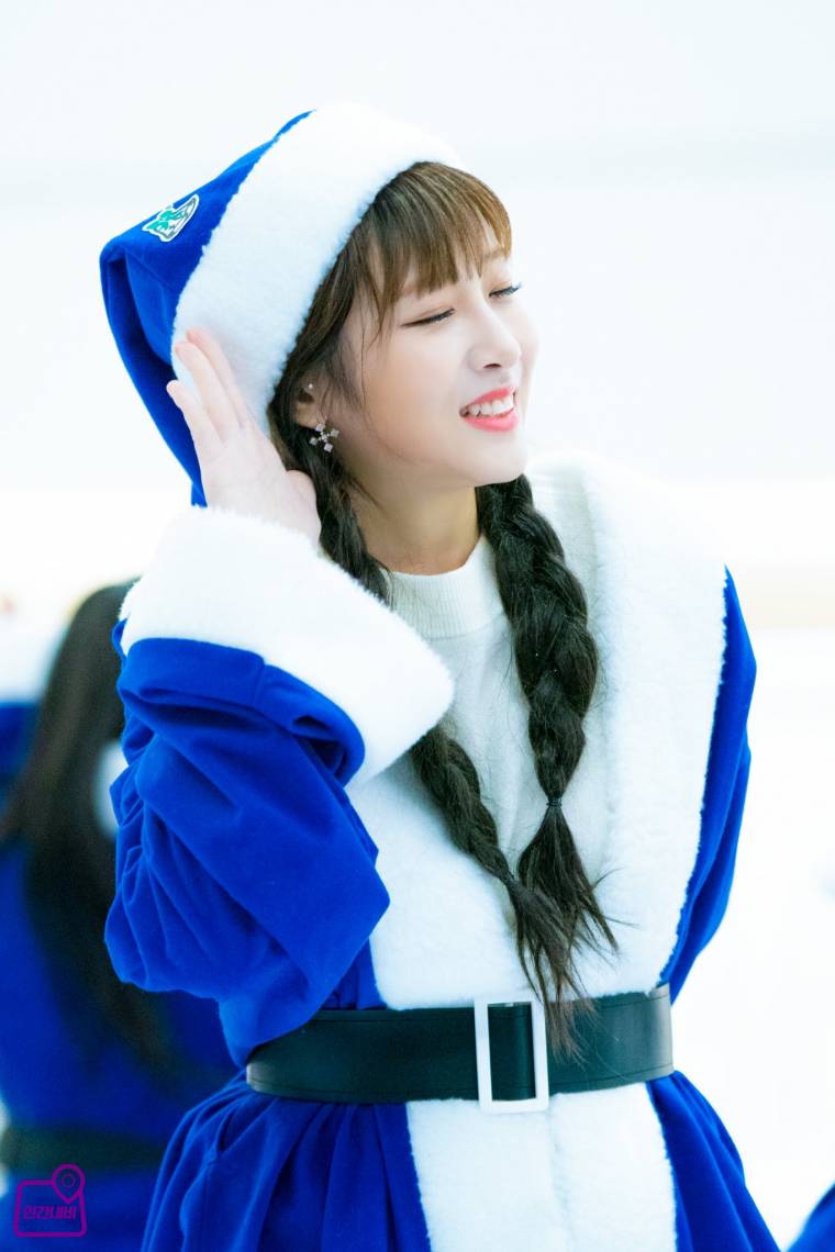 #러블리즈 파란 산타 #유지애