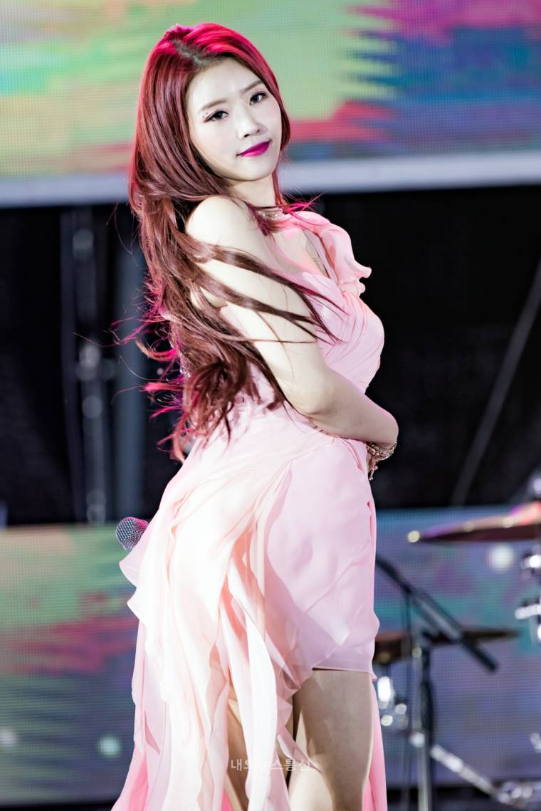 핑크핑크한 #러블리즈 #이미주 .jpg