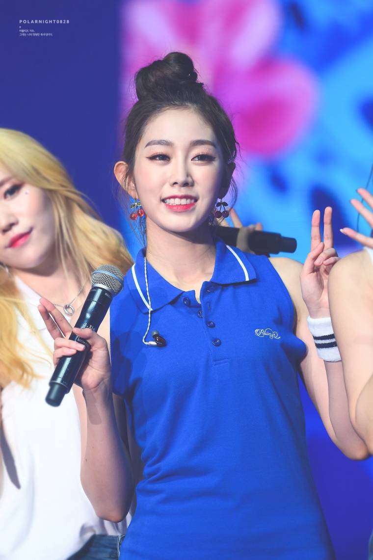파~아~란~ #러블리즈 #서지수