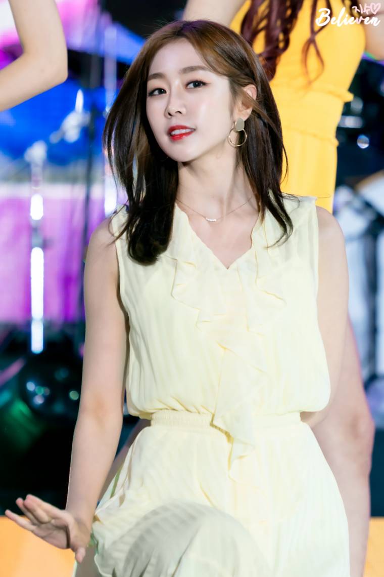 러블리즈 노란여우 서지수