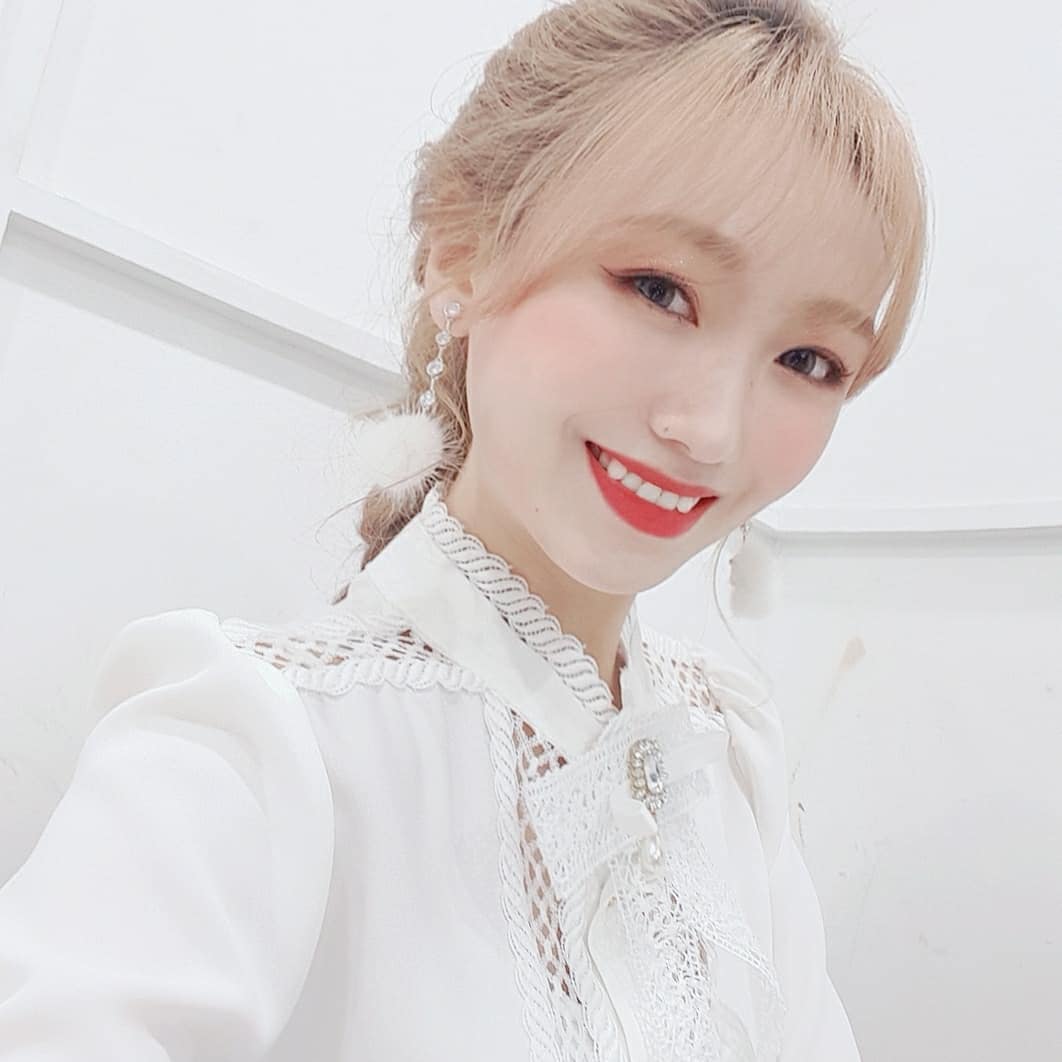 #러블리즈 수정.insta (러블리너스 메리크리스마스❄?❄ 오늘도 종소리 같이듣자☃️?)