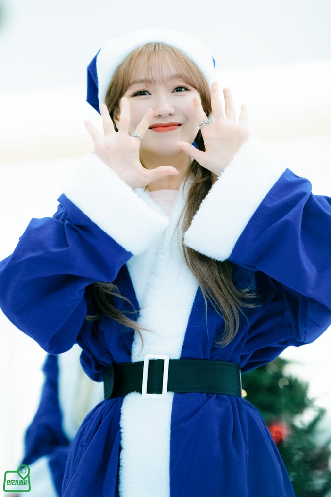 #러블리즈 파란 산타 #류수정