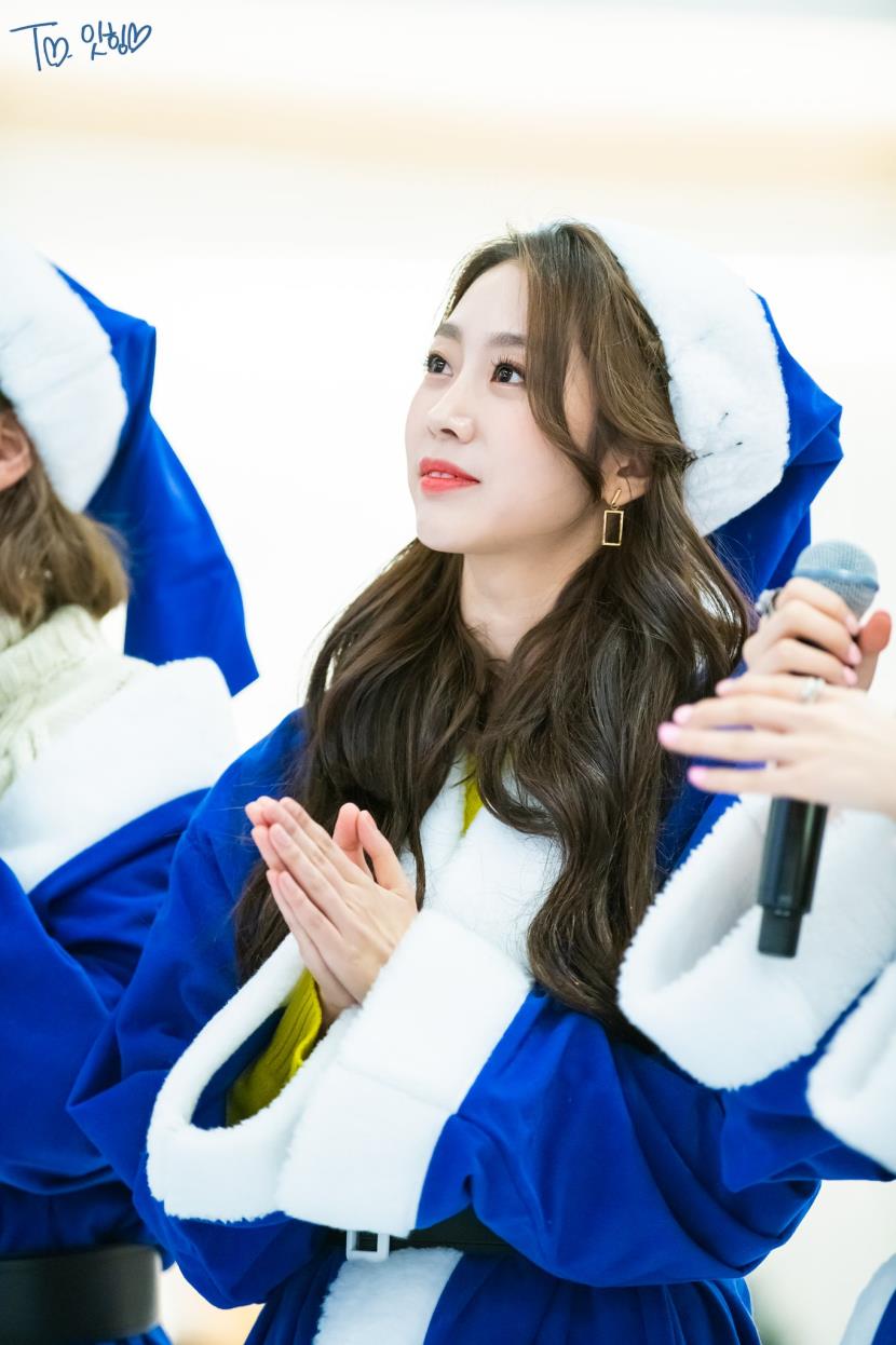 파란산타 #러블리즈 #지수