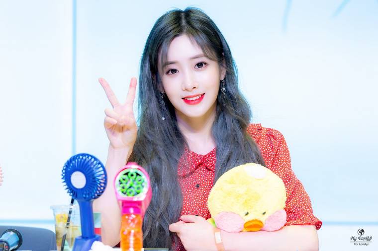 팬 사인회, #러블리즈 #유지애.jpg