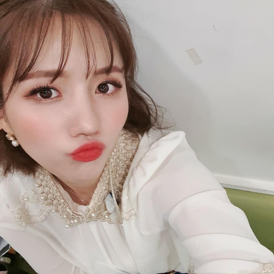 #러블리즈 명은.insta (러블리너스 메롱크리스마스??)