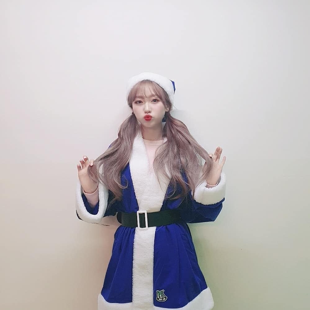러블리즈 류수정 인스타 (feat.파란 산타)