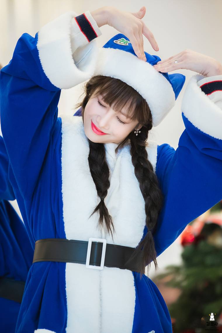 #러블리즈 파란 산타 #유지애