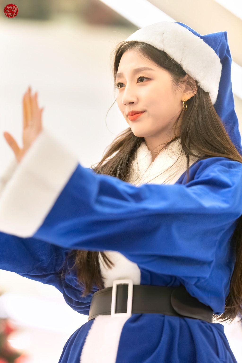 #러블리즈 파란산타 막내 정예인