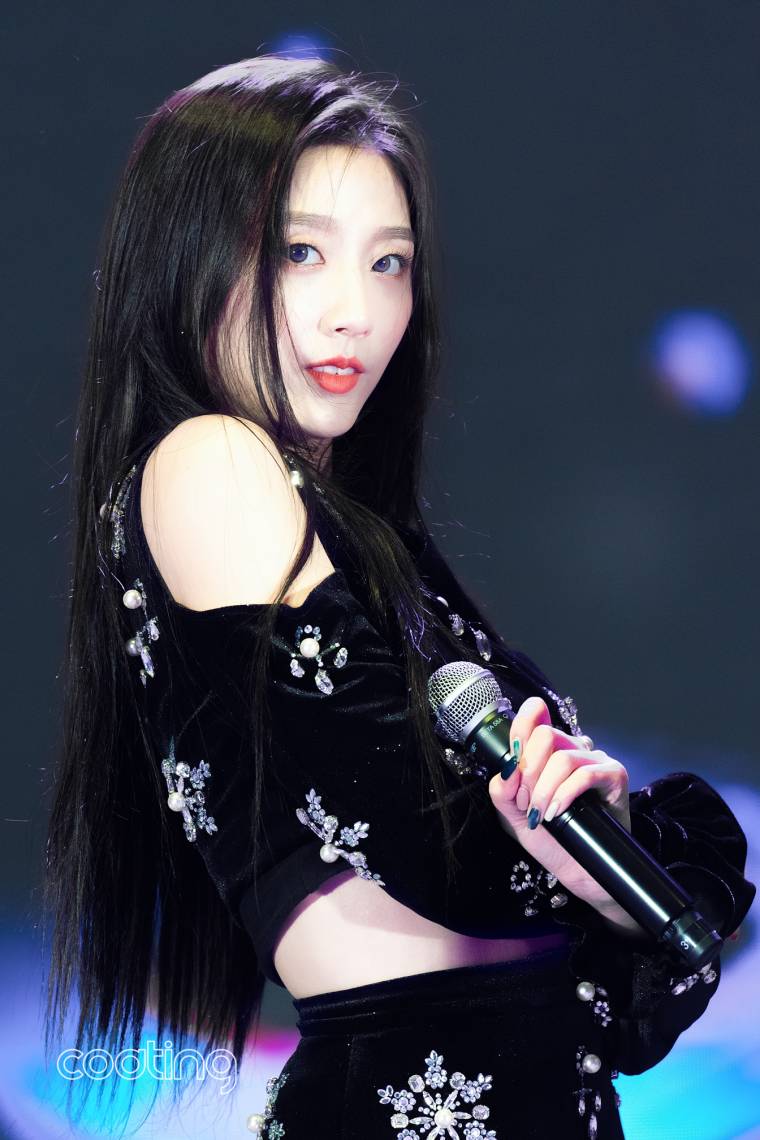 러블리즈 블랙고란 정예인 (191124 부산 시민음악회)