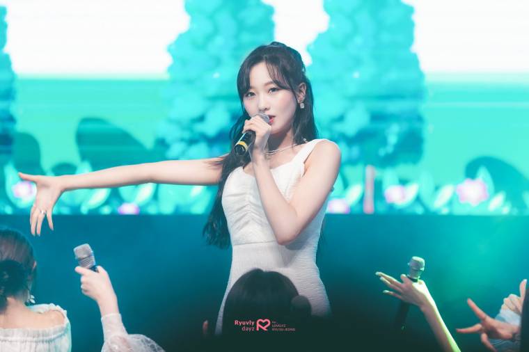 러블리즈 짝뚜 류수정