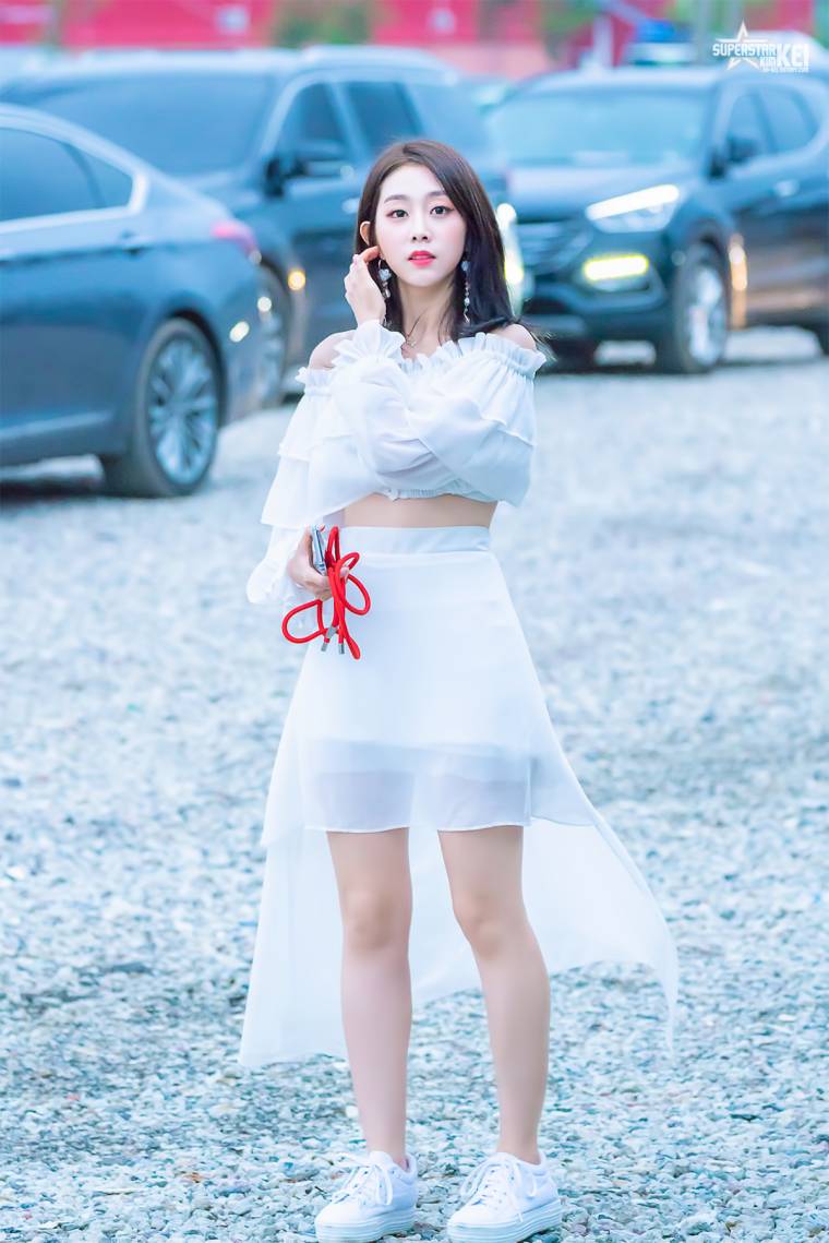 190727 #러블리즈(#Lovelyz) #지수(#JISOO) #미주 #수정 @보령 행사.jpg