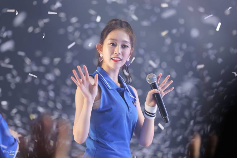 블루 #지수 #러블리즈