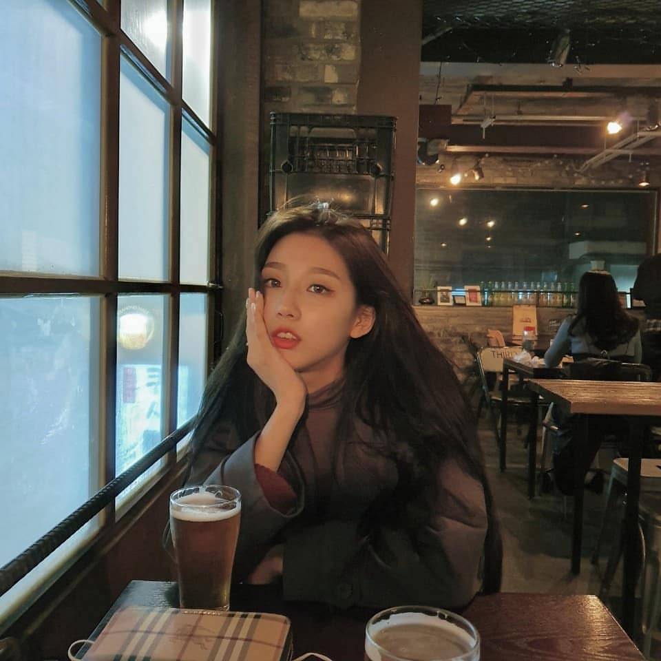 러블리즈 정예인 여친모드.jpg