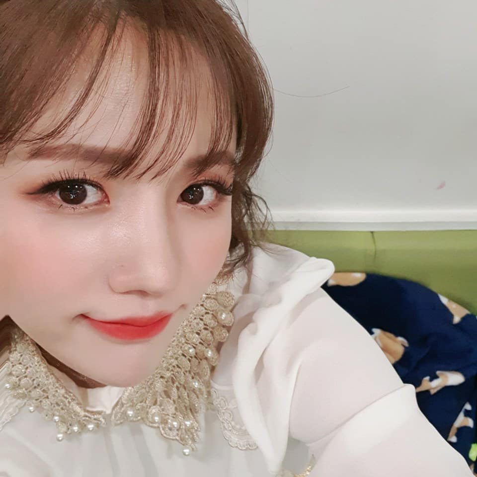 #러블리즈 명은.insta (러블리너스 메롱크리스마스??)