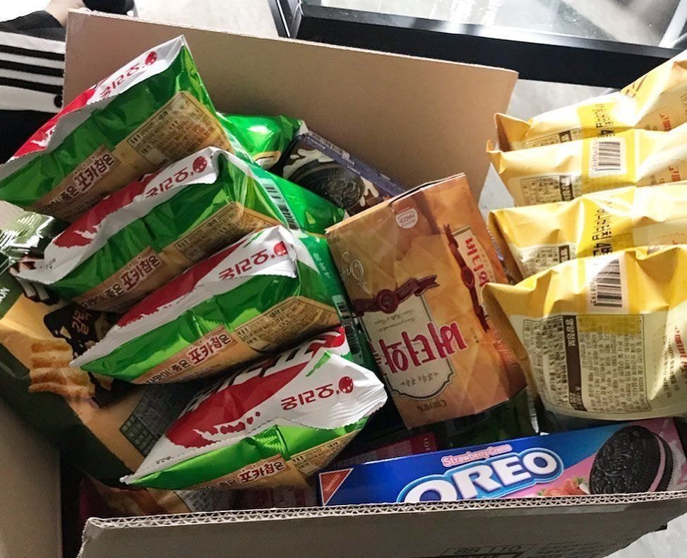 퀸덤 후 러블리즈에게 감사인사하는 안무팀.insta
