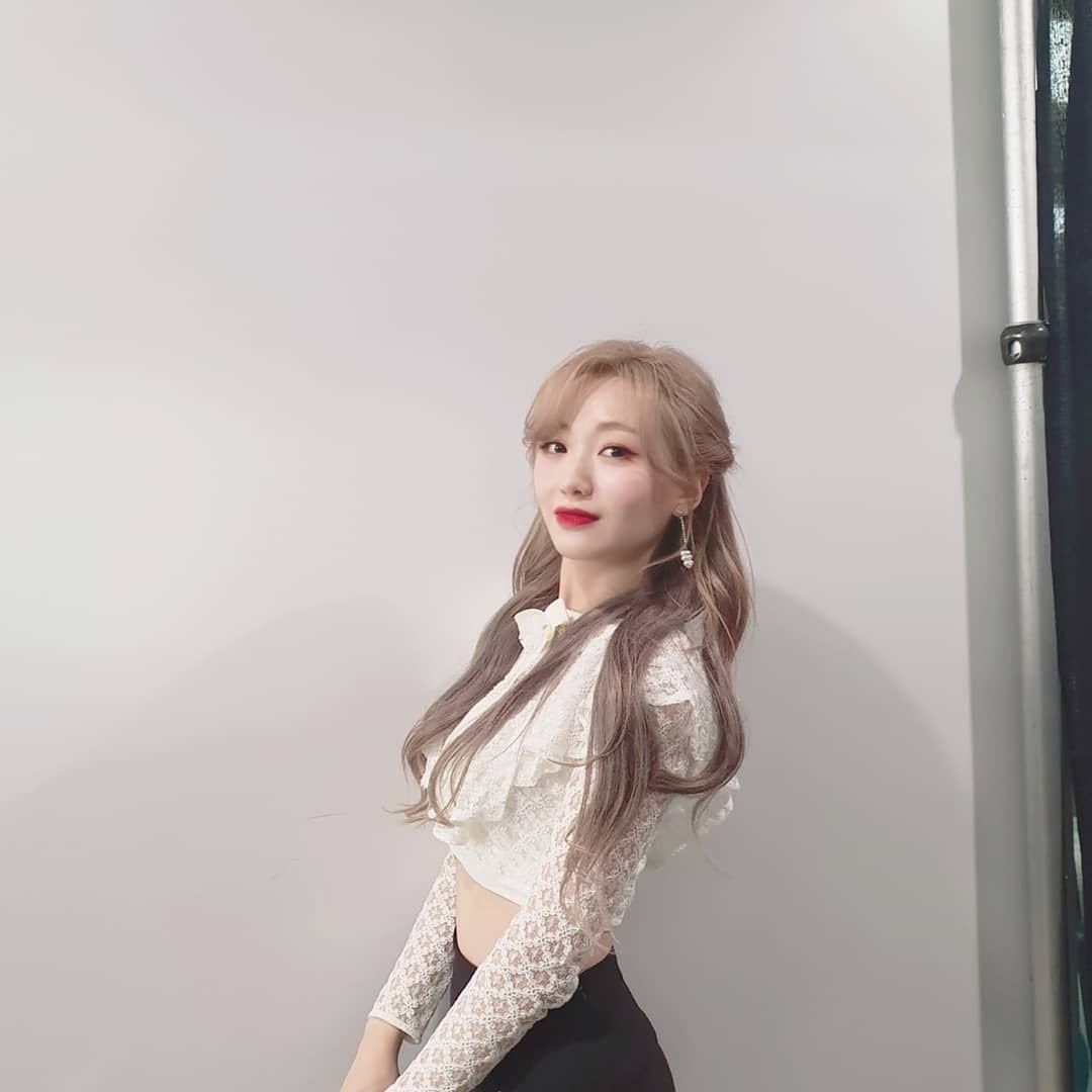 LA에서.. 러블리즈 류수정.jpg