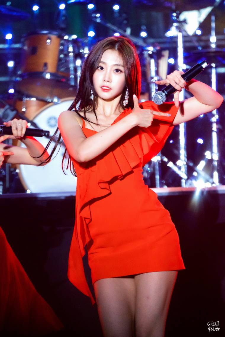 190525 레드 러블리즈 지수.jpg