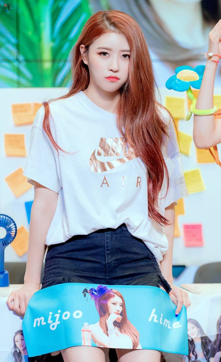 팬사인회에서..#러블리즈 청순도도 #이미주