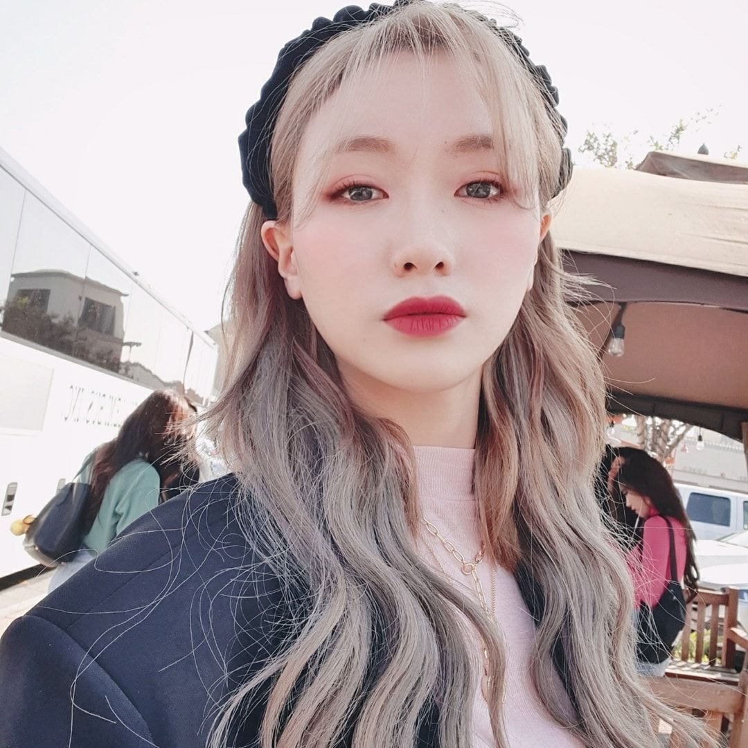 LA에서.. 러블리즈 류수정.jpg