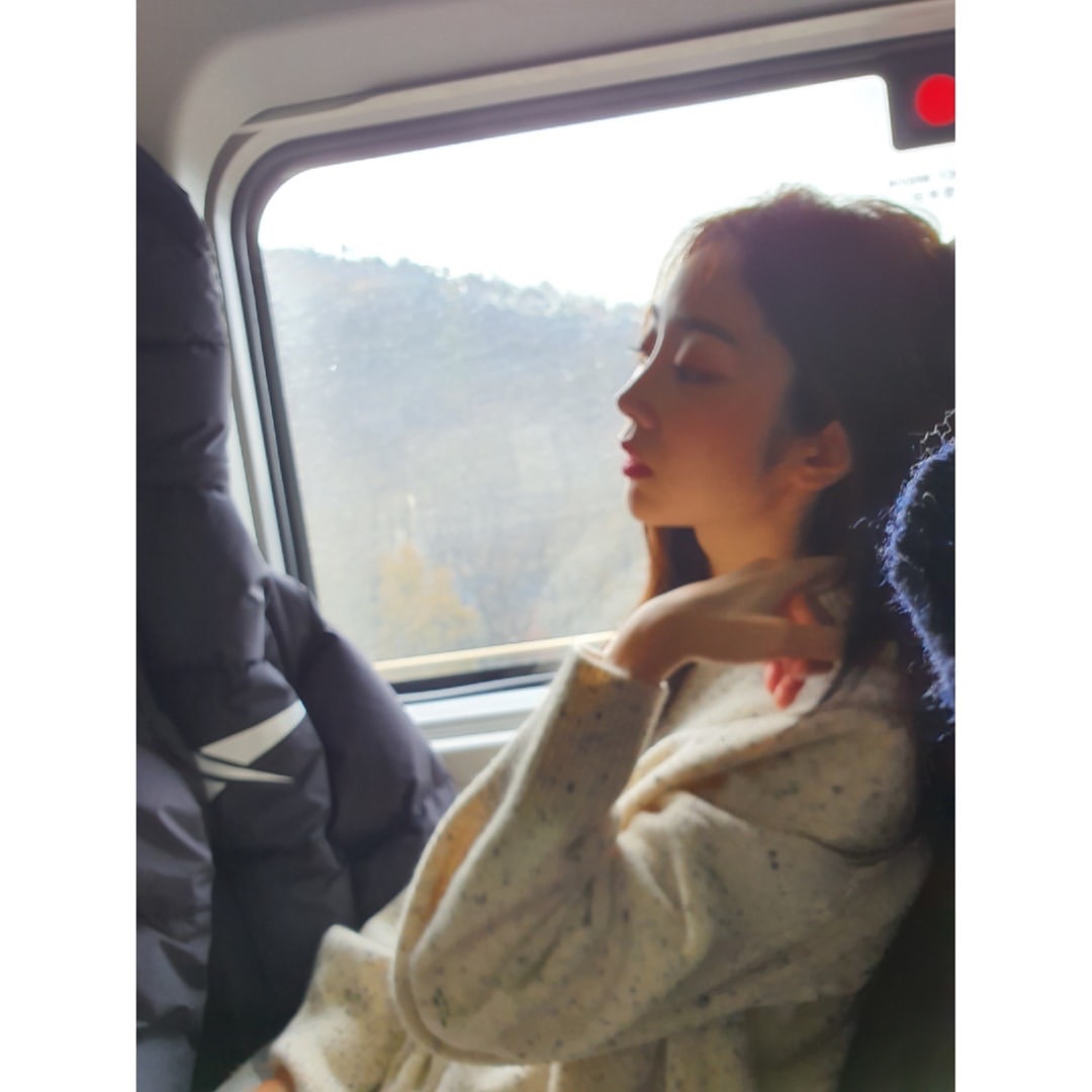 러블리즈 지수.insta (전주여행)