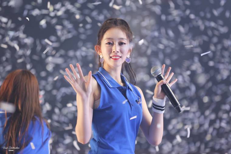 블루 #지수 #러블리즈