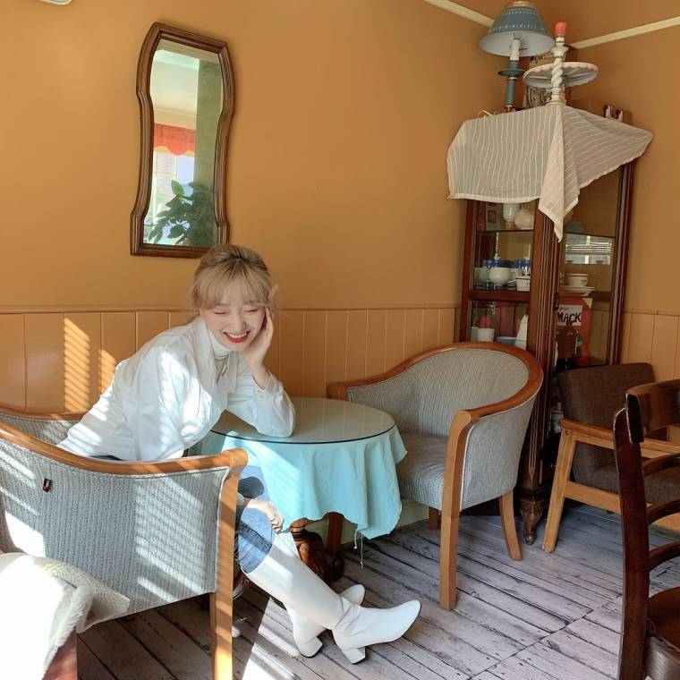 러블리즈 수정.insta