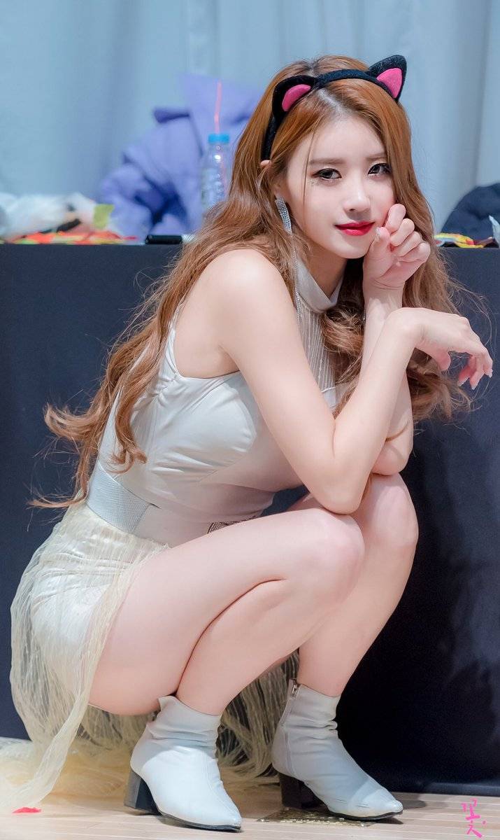 갠적으로 너무 맘에 드는 #러블리즈 #이미주 2장.jpg
