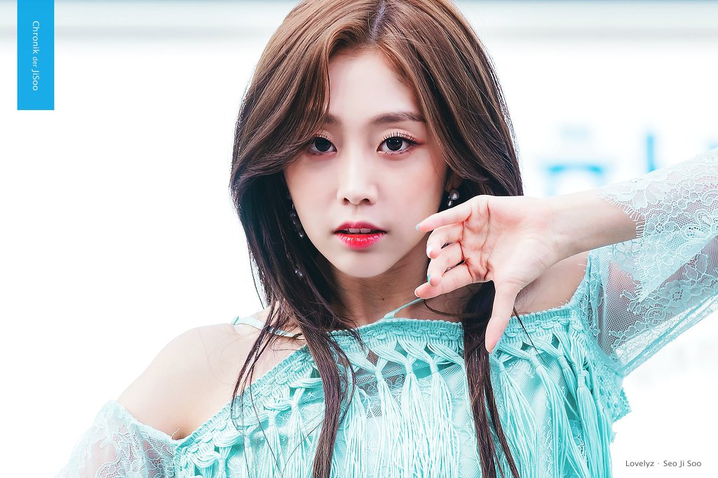 민트색도 잘 어울리는 #러블리즈 서지수
