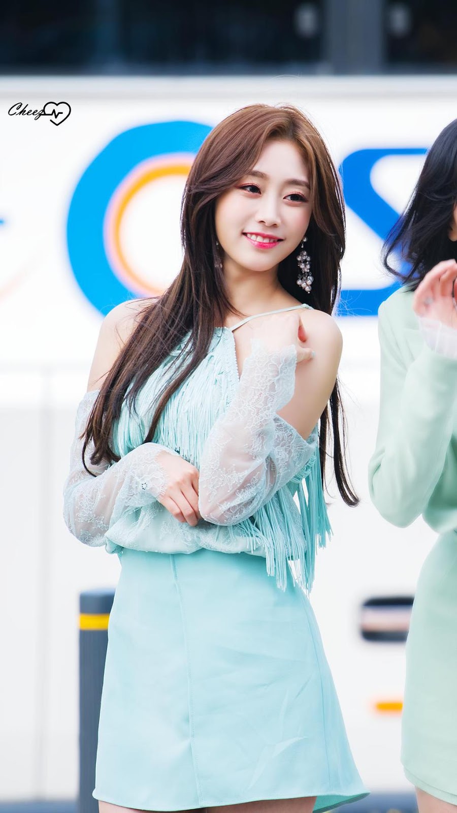 민트색도 잘 어울리는 #러블리즈 서지수