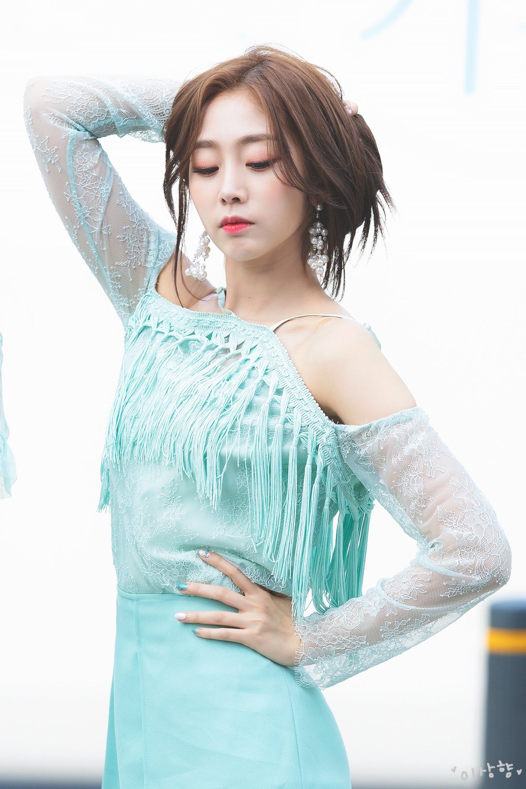 민트색도 잘 어울리는 #러블리즈 서지수