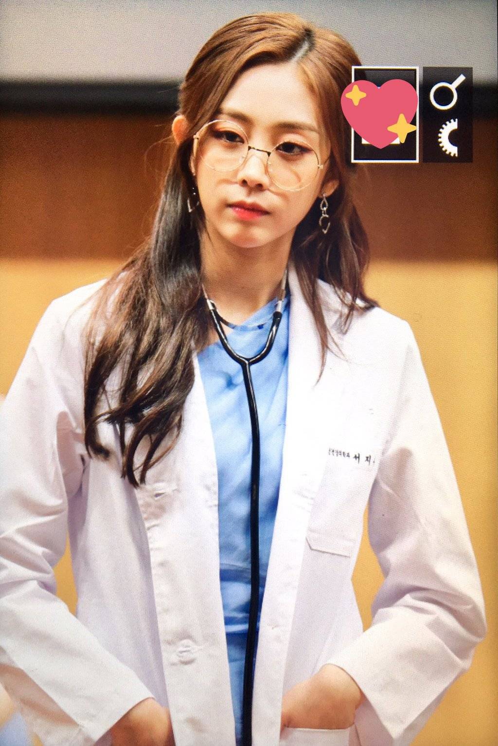 #러블리즈 서지수 의사 선생님
