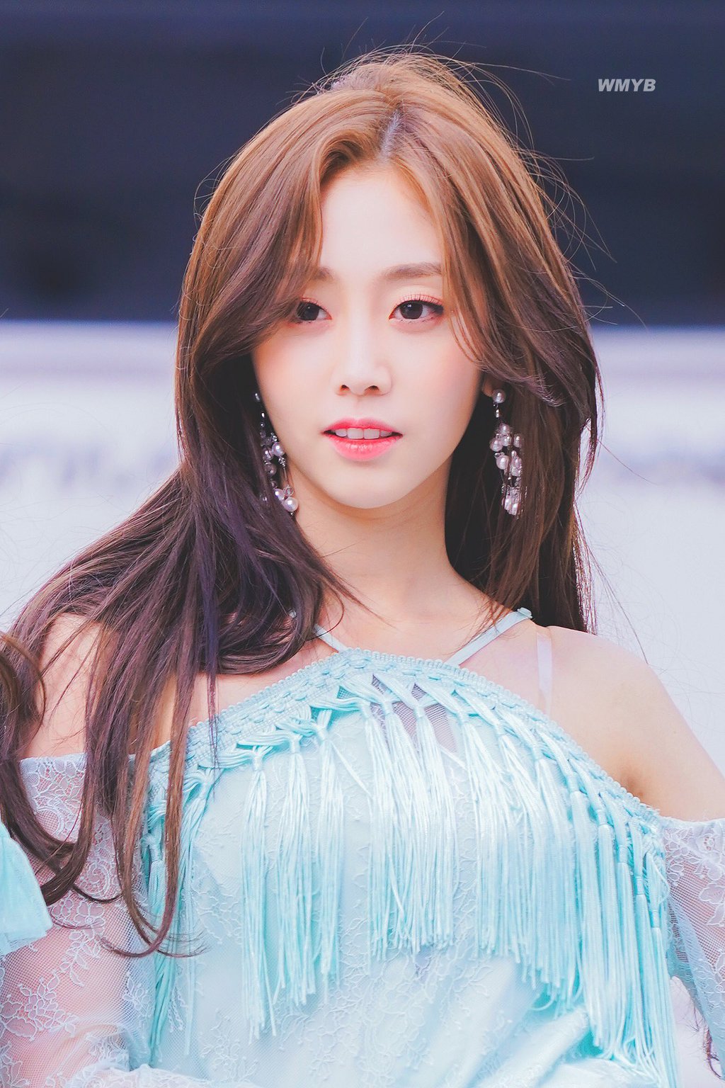 민트색도 잘 어울리는 #러블리즈 서지수