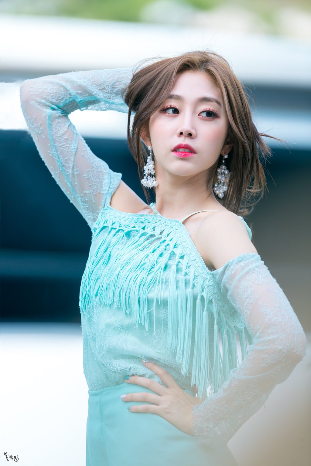 민트색도 잘 어울리는 #러블리즈 서지수