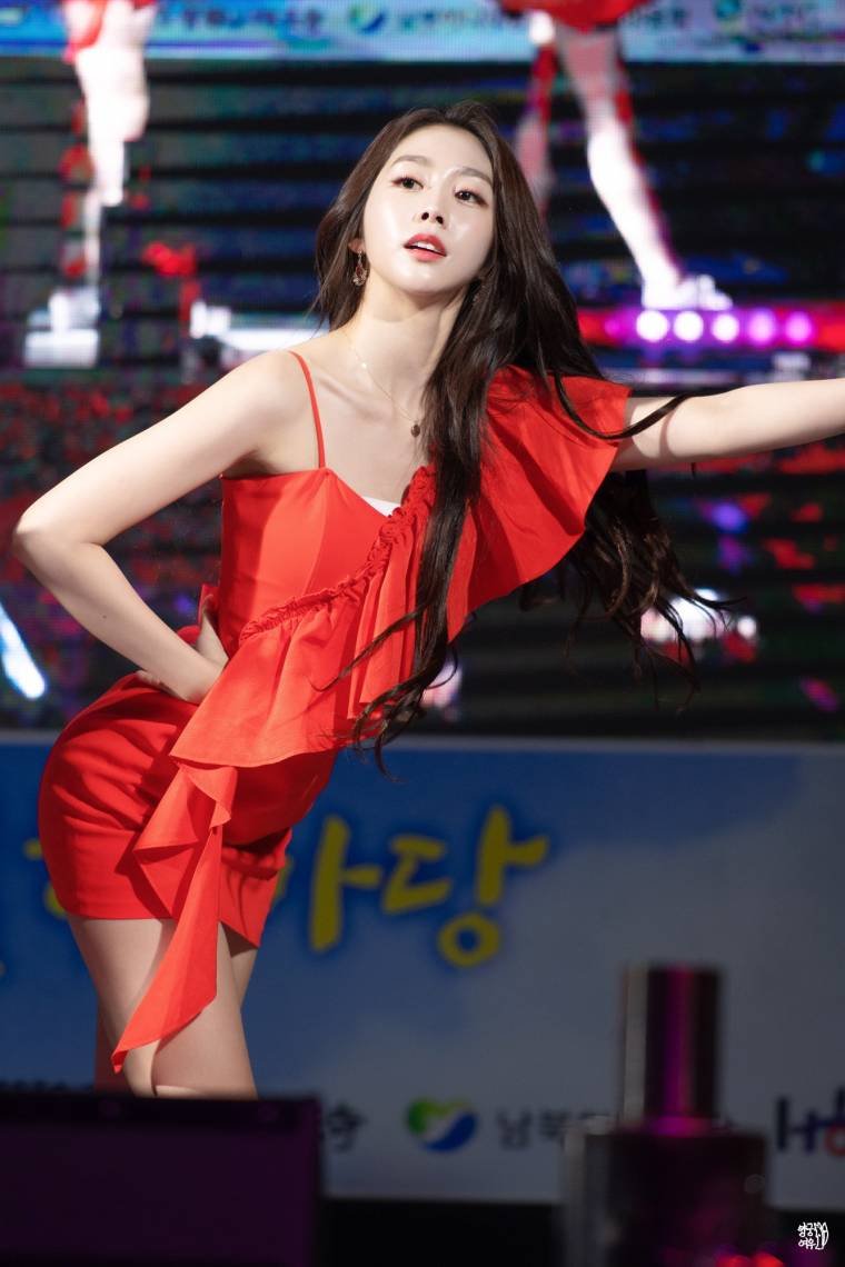 #러블리즈 지수 생일기념 짤 모음.jpg