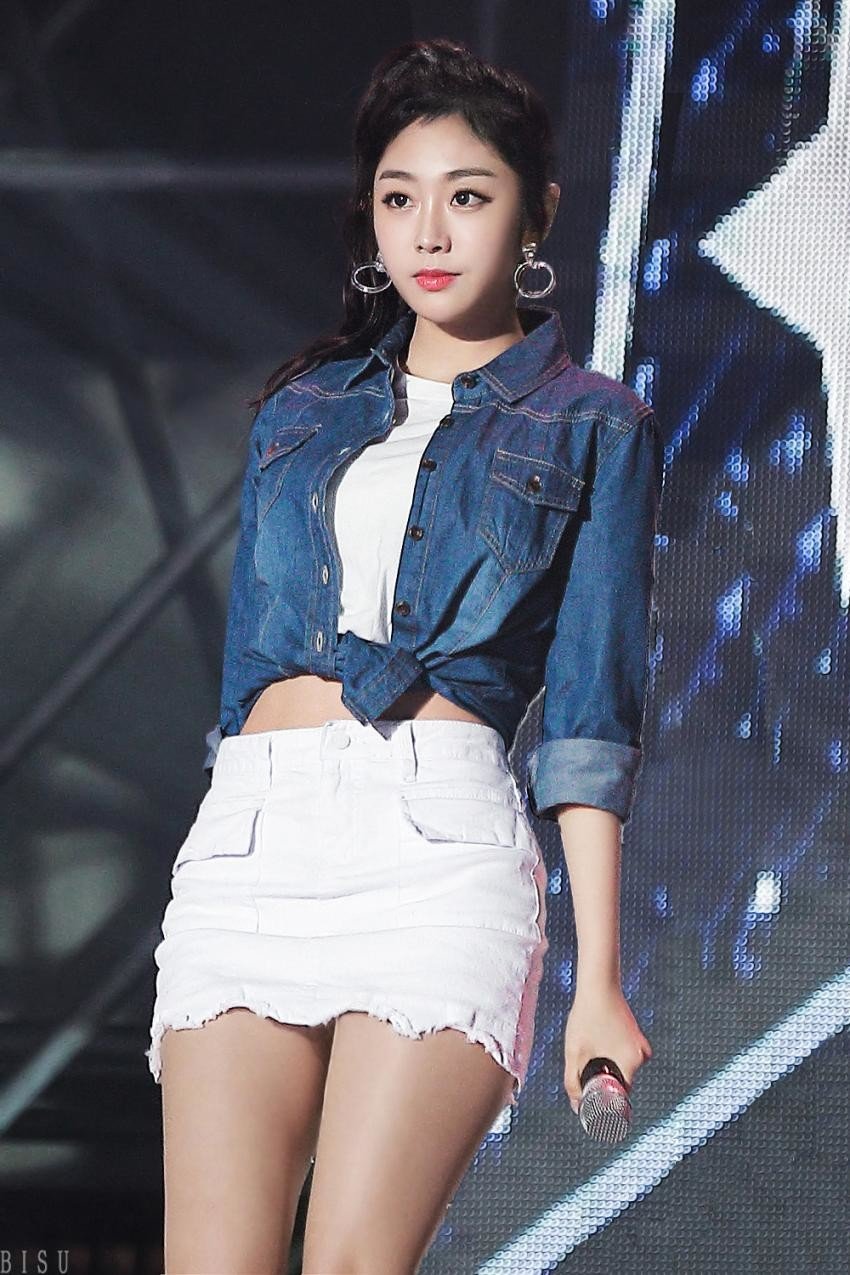 #러블리즈 지수 생일기념 짤 모음.jpg