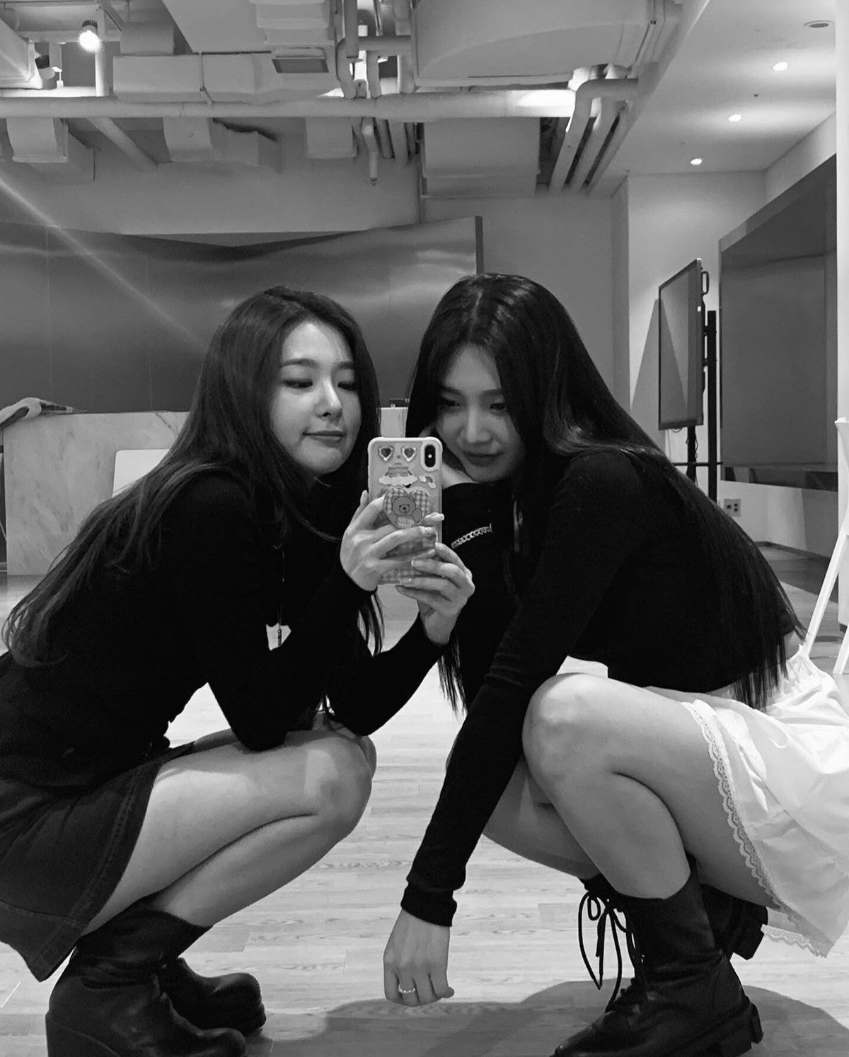 오늘자 레드벨벳 조이 슬기